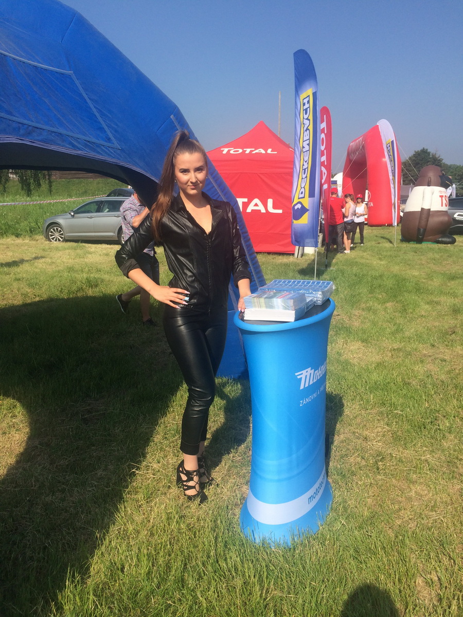 Zlot Hostess i Wystawa Halikopterów Hradec Králové